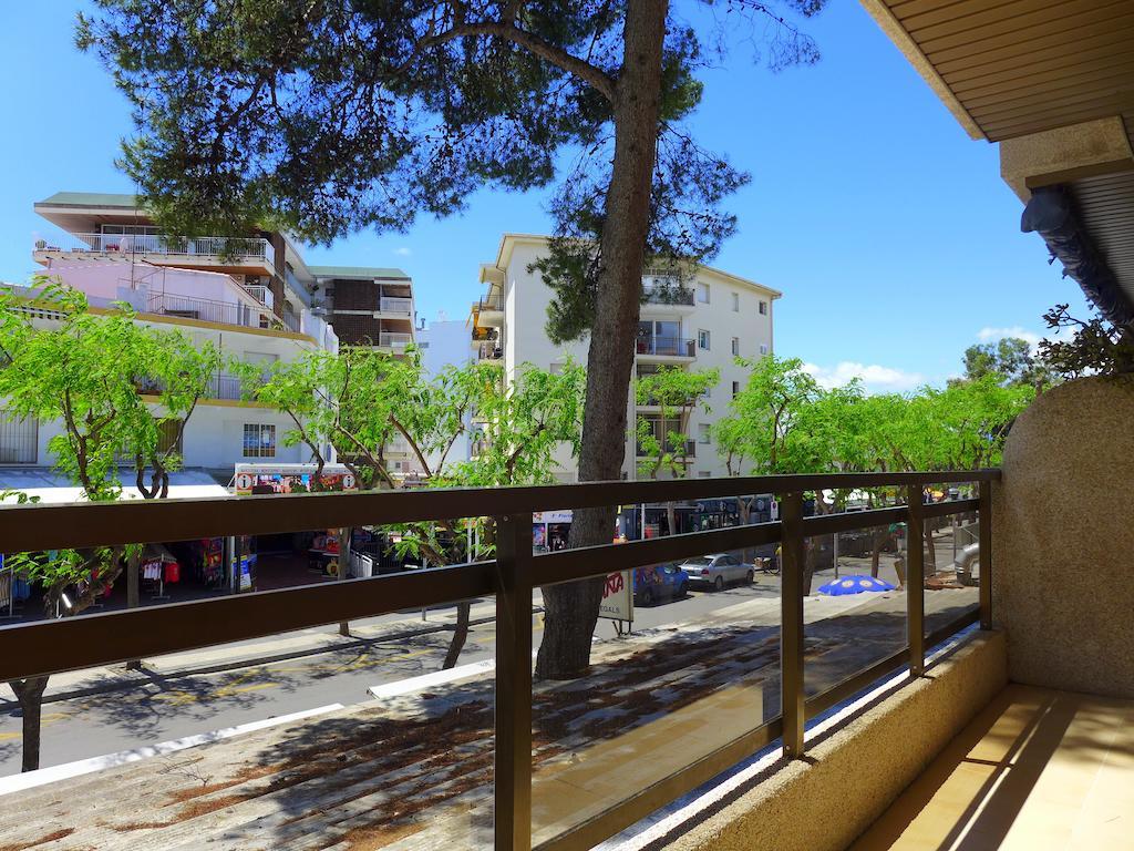 Rentalmar Diplomatic Park Salou Szoba fotó